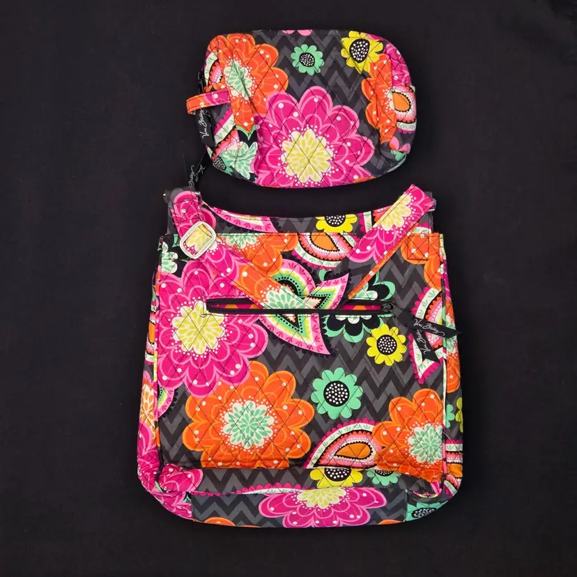 Vera Bradley ZIGGY ZINNIA Crossbody Purse Bag and Pouch (2 pieces) with Tag