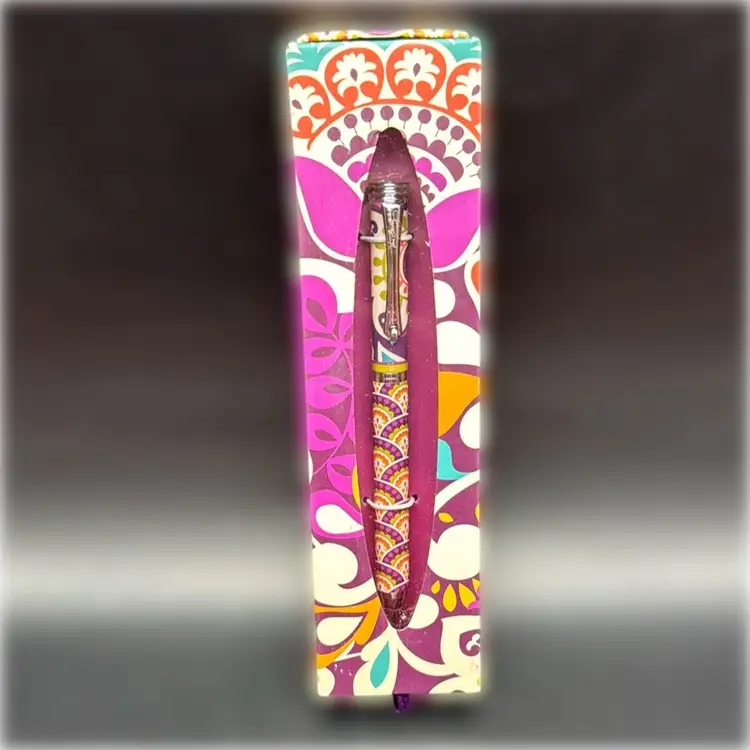 Vera Bradley “Plum Crazy” Ballpoint Twist Pen New