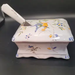 French Faience Moustiers Lidded W/Knife Butter/Jam Dish Signed 1.75 x 4.5 in
