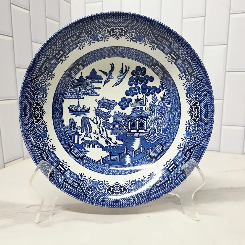 9" Round Vegetable Bowl by Churchill, Willow Blue (Georgian Shape) collection