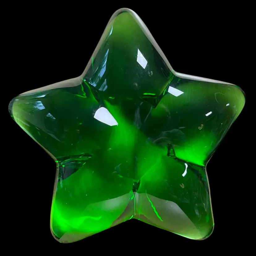 Green Star Paperweight