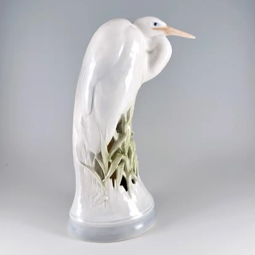 Royal Copenhagen Denmark "Heron" Figurine #532, Hand-Painted Underglaze Porcelain Bird, Antique 1923
