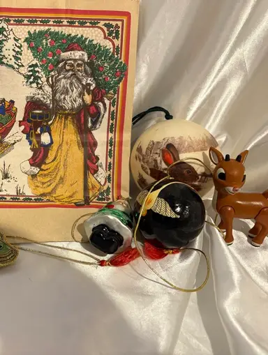 Christmas Ornaments Vintage $2 Starts 