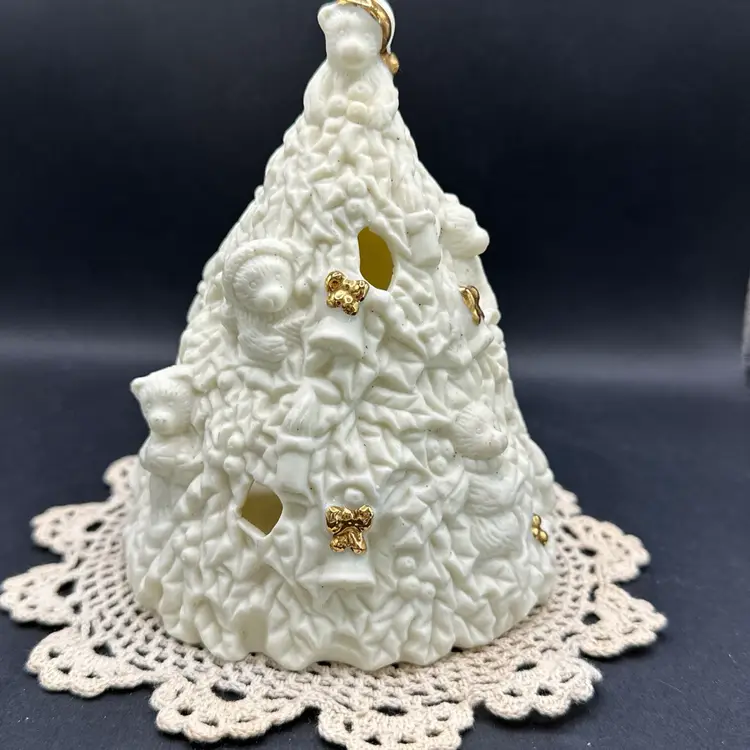 White Porcelain Bear Tree With Gold Bows Trim Votive Holder Excellent Condition