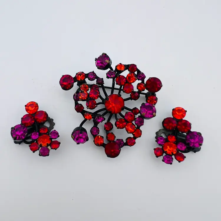 For The Colorful Jewelry Lover 🎁 Stunning Made In Austria Rhinestone Brooch And Clip Earrings Set