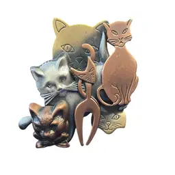 K & T Cat Brooch 2 1/2” X 2 1/2”
