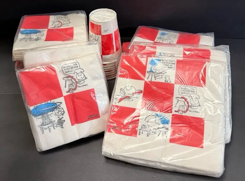 Vtg 1977 American Greeting BBQ Ziggy 6 Luncheon & 6 Beverage Napkins & Cups NOS