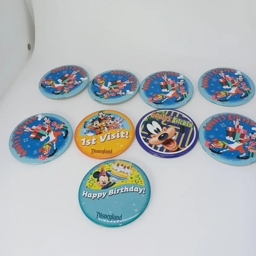Vintage Disney Backpack Pins set of 9-Goofy Kitchen, First Visit, Happy Birthday