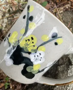 Vintage Stoneware Mug (Yellow & White Flowers)