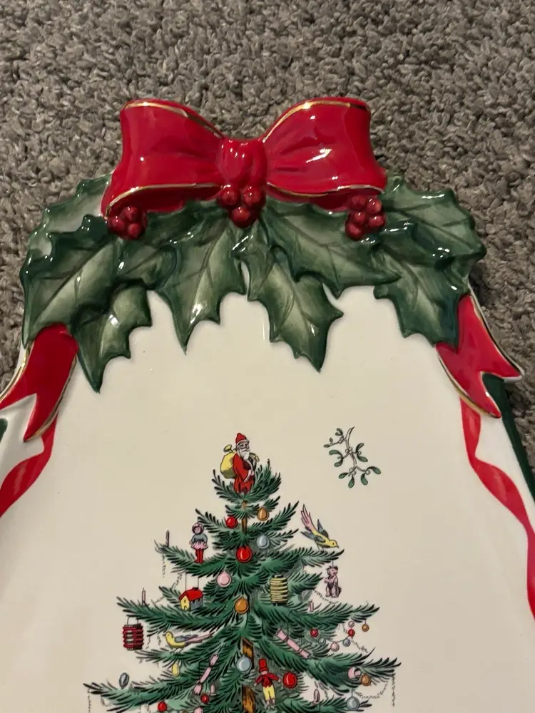 Spode Christmas Bell Plates Set Of 2