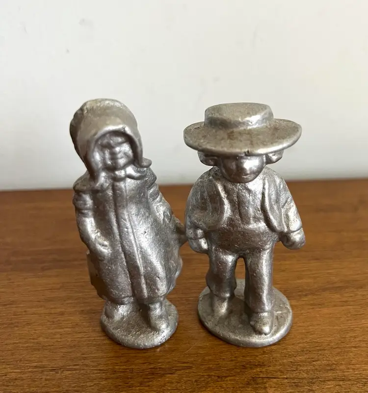 Super Cute Amish Pewter Figures - Man & Woman 3"