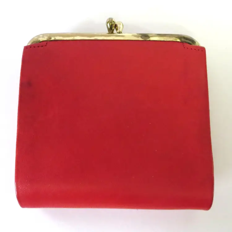 Vintage Princess Gardner Woman's Wallet Red Embossed Design