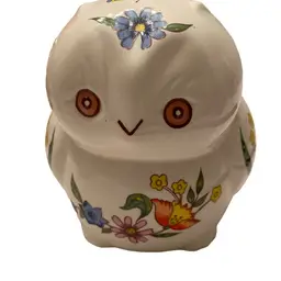 Vintage Prestige Owl Cotton Ball Holder