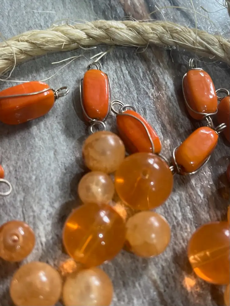 Vintage Orange Bead Mix    #6 CLOSEOUT AUCTION