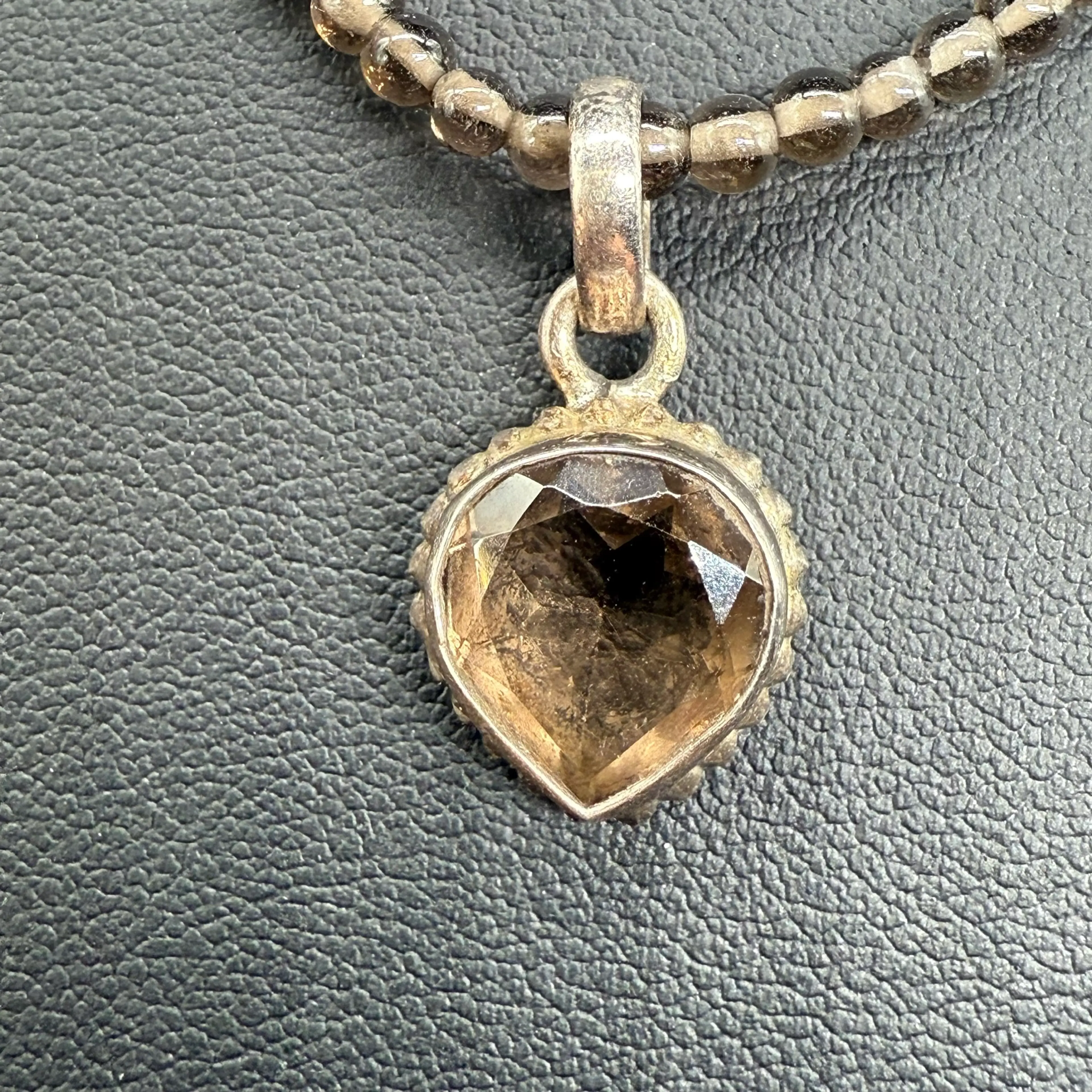 Image 2 of 6