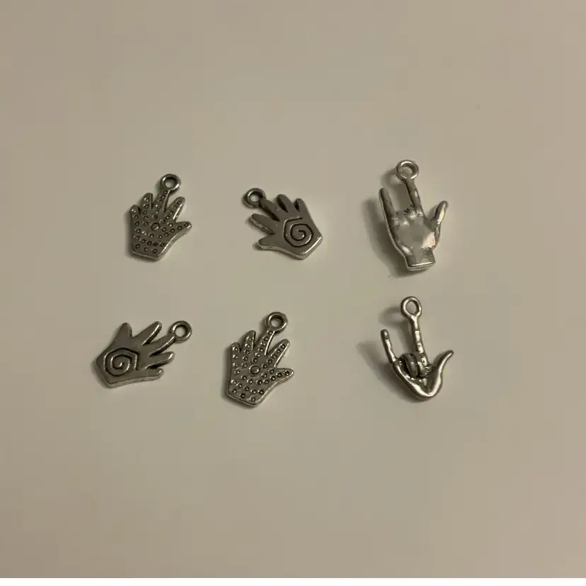 Findings 6 Hand Charms- I Love You, Journey