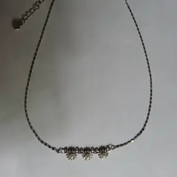 Liz Claiborne silver necklace, 3 small pearl settings 15"