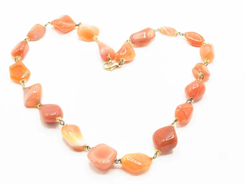 Carnelian Agate Polished Stone Necklace Gold Tone