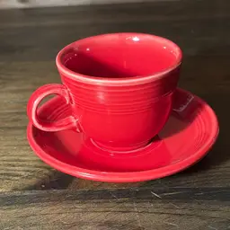 FI202. FIESTA SCARLET by Homer Laughlin Scarlet Red