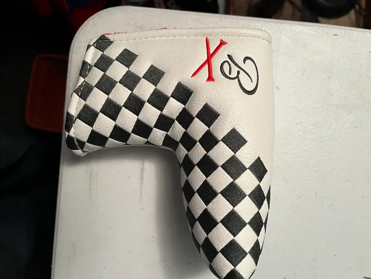 Barstool Sports Blade Putter Cover