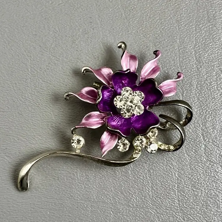 Floral Silver Tone Large Purple Flower Brooch Pin Clear Rhinestones 3" Mauve