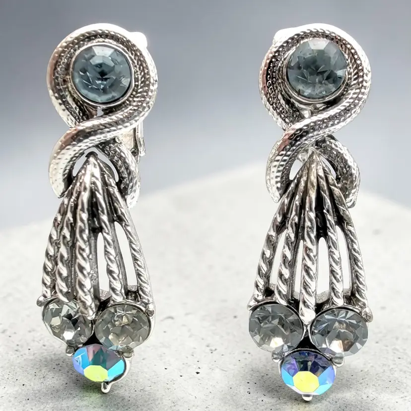 Coro Silver Tone Light Blue & Clear Rhinestone Dangle Clip On Earrings Vintage