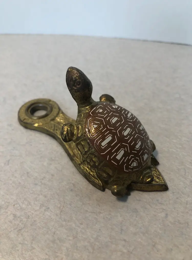 Vintage Allied Brass Turtle Clip