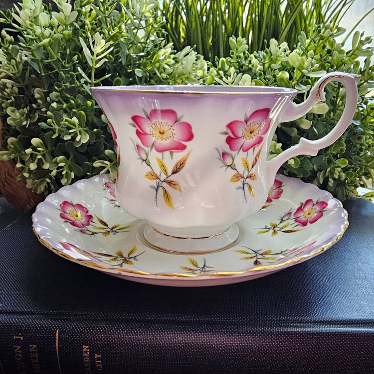 Vintage Royal Albert Pink Poppy Flowers Lavender Band Gold Rim Teacup and Saucer #4469