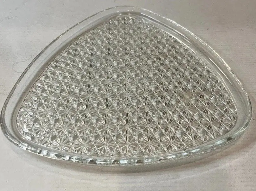 Vintage Glass Snack Plates: Anchor Hocking Triangle Daisy - 16 Mid Century