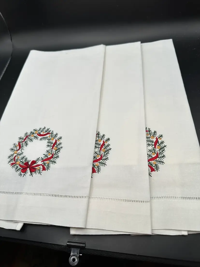 3 Christmas Towels