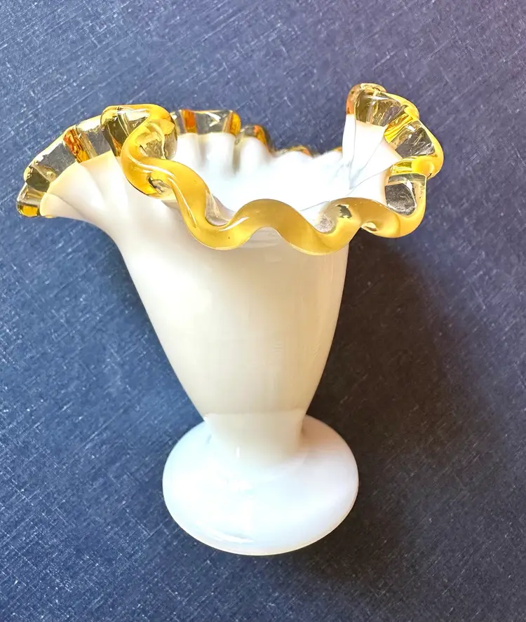 Vintage Fenton Milk Glass Golden Crest 4”x4” No Issues