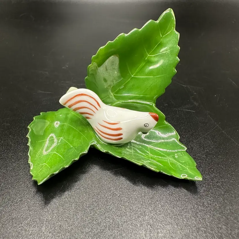 Herend Hungary Porcelain Hand Painted Chicken on Leaf Place Card Holder