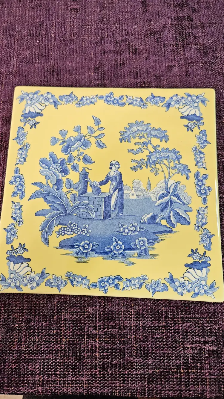 Spode, blue room, yellow, n blue six inch.Square trivet