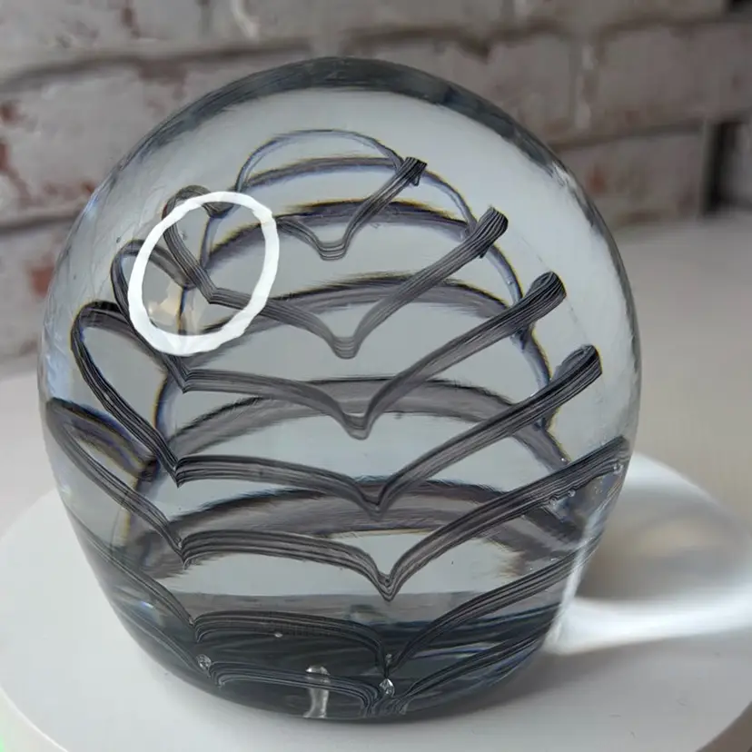 4.4” Tall Swirl Or Kind Of Pulled Feather Paperweight READ