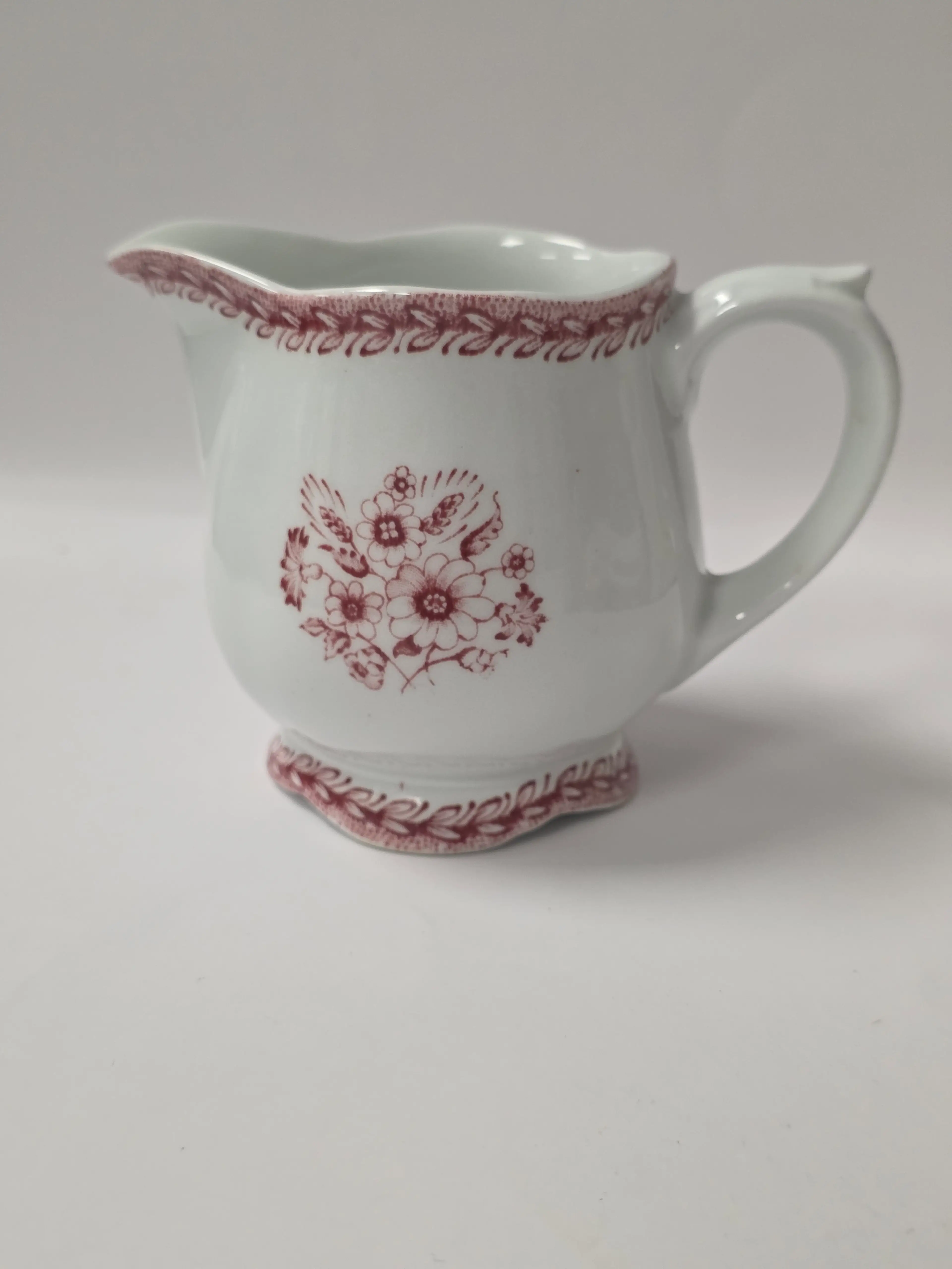 Image 1 of 8