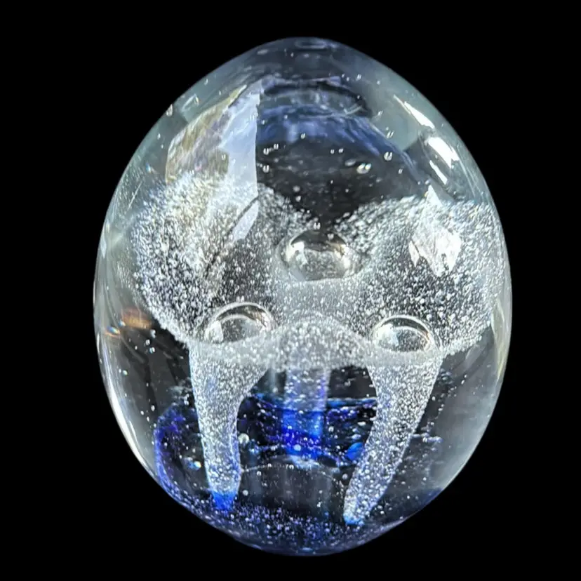 Blue Field controlled Bubble Oval Paper Weight