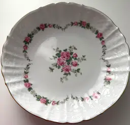 DOROTHEA Candy/Serving Dish - Beautiful Pink Roses And Gold Trim