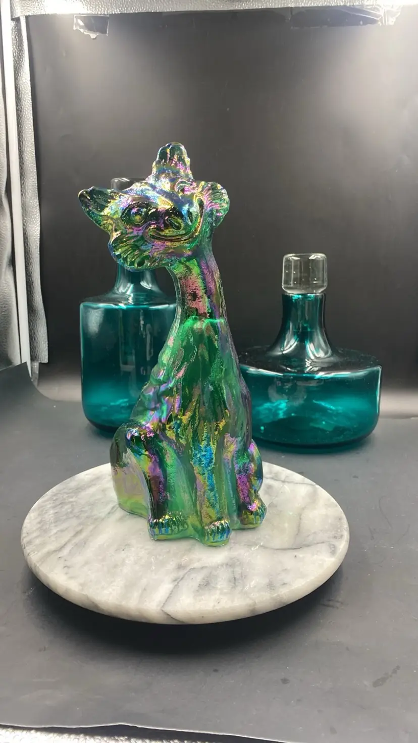 Fenton Iridescent Green Ally Cat