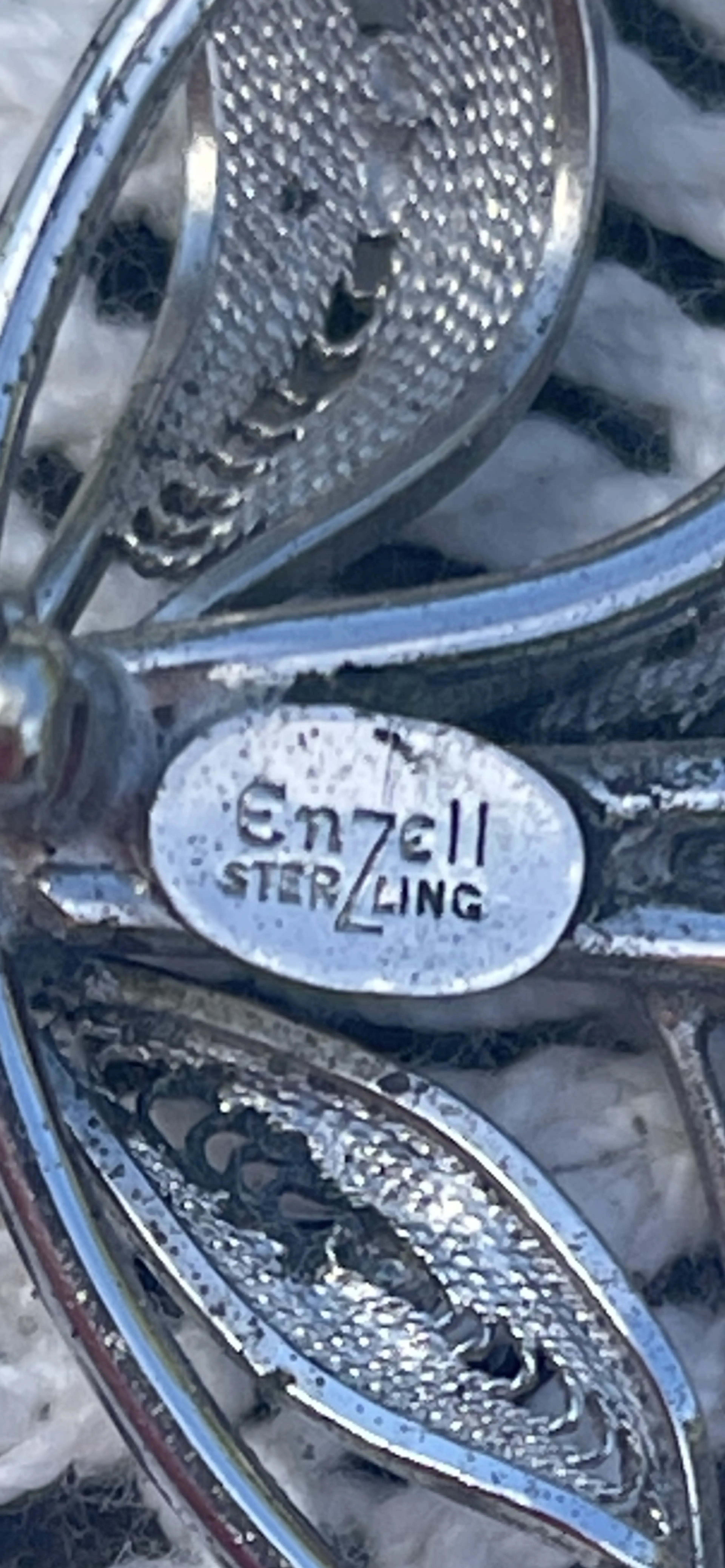 Image 4 of 7