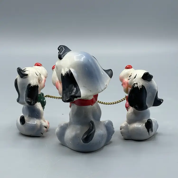 HTF RARE Set Of 3 Wales Japan Nodder Bobble Head Kitschy Chained Dog Family Mama & 2 Puppies Figurines