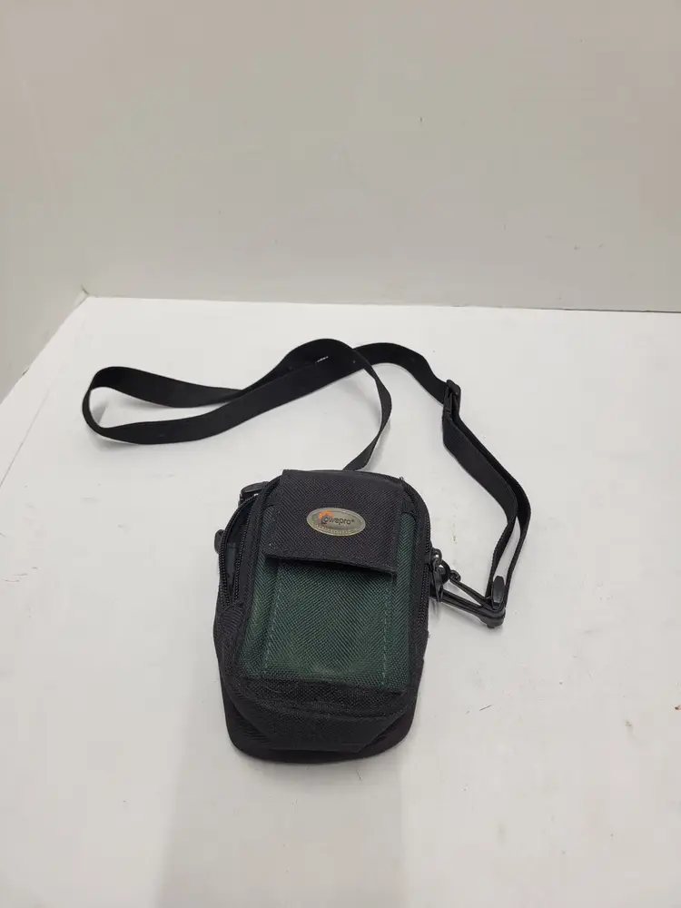 Lowepro Camera Bag Pouch Small Compact Black Adjustable Strap