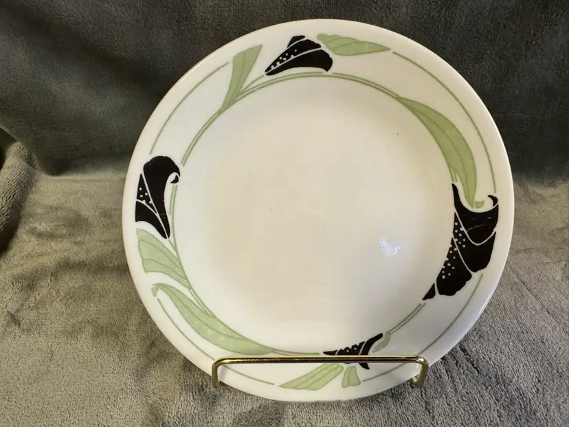 Vintage Corelle Black Orchid CorningWare Bread Salad Dessert Plate 6.75” White