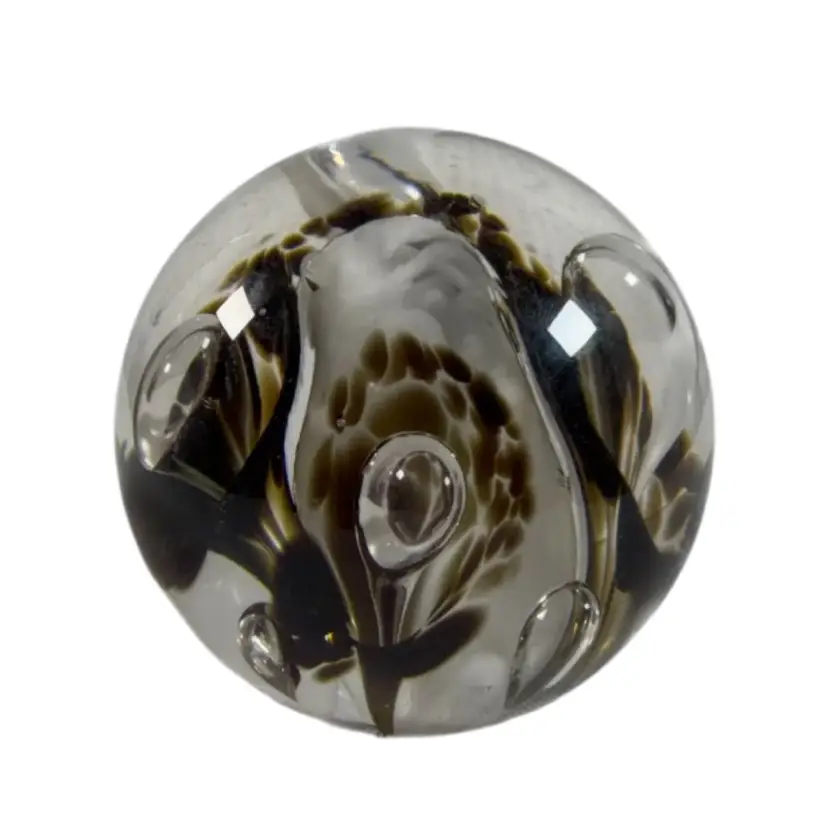 016. Bob & Maude St Clair Brown and White Trumpet Flower Paperweight 2.5”