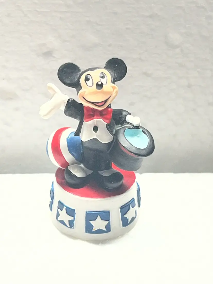 Disney Lenox Figurine As Shown Mickey Mouse