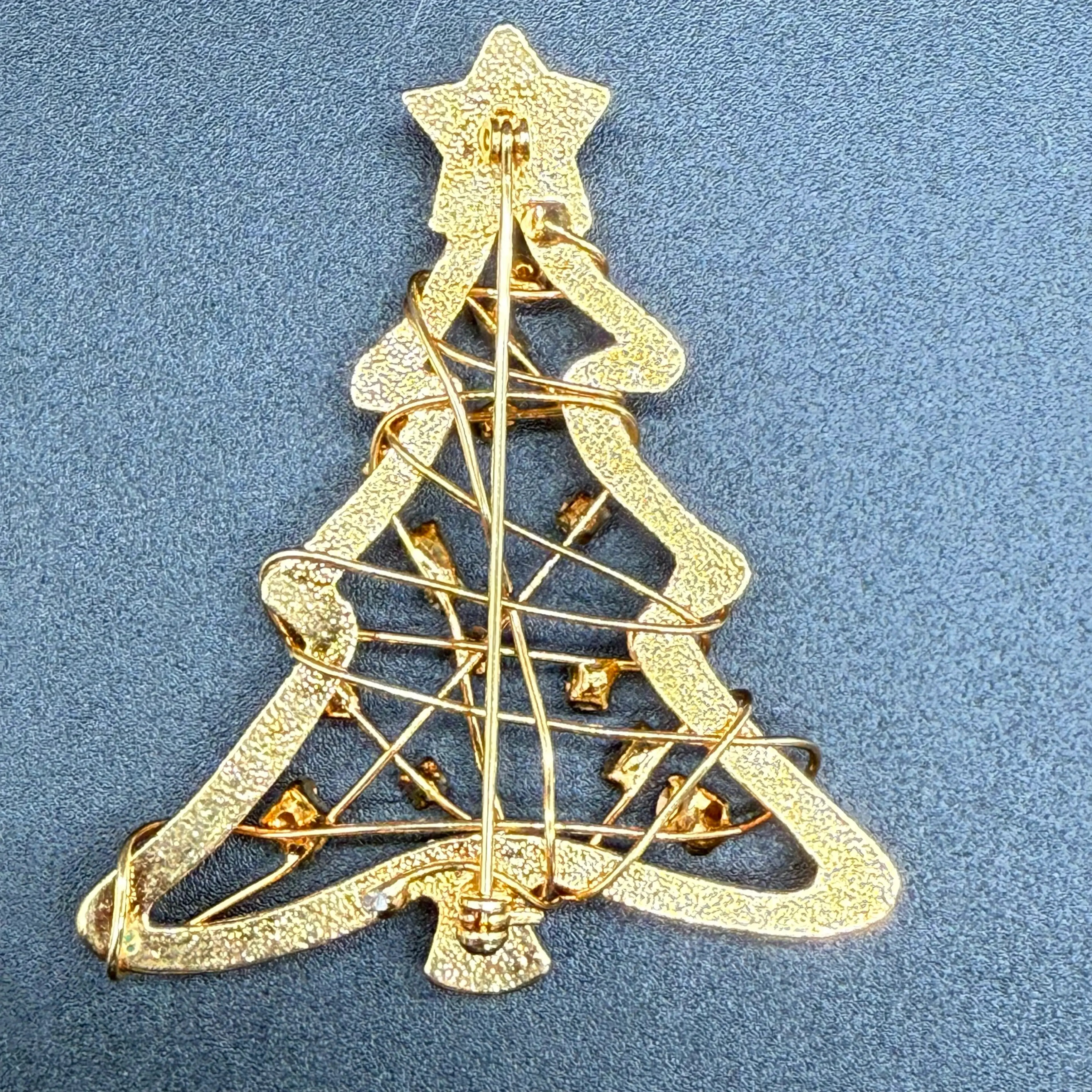 Image 4 of 5