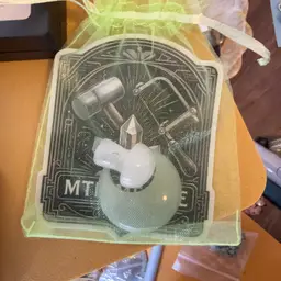 #06 - Random Sticker And Crystals