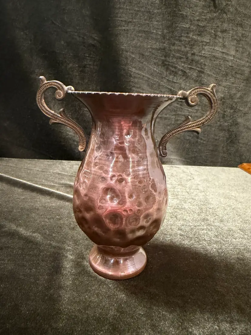 Ornate Hammered Copper Bud Vase With Brass Handles 5” Tall x ~4” Wide Handle To Handle