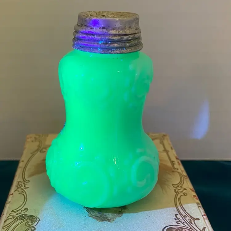 EAPG Consolidated Blue Milk Glass Salt Shaker Uranium Glow