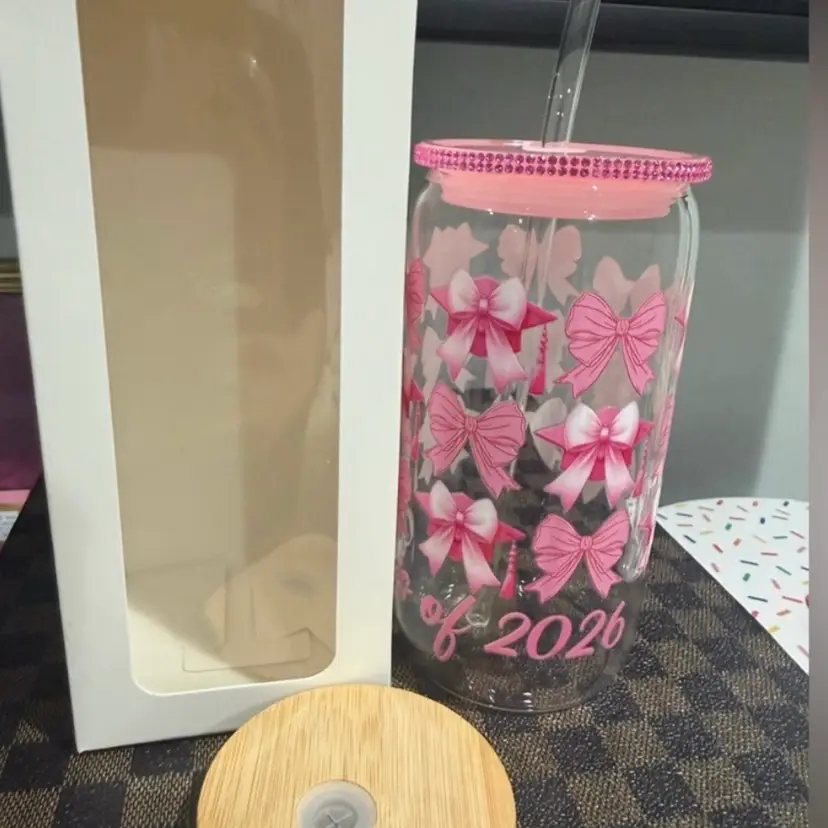 Class Of 2026 Senior Graduation Gift Pink Bow Glass Tumbler Box