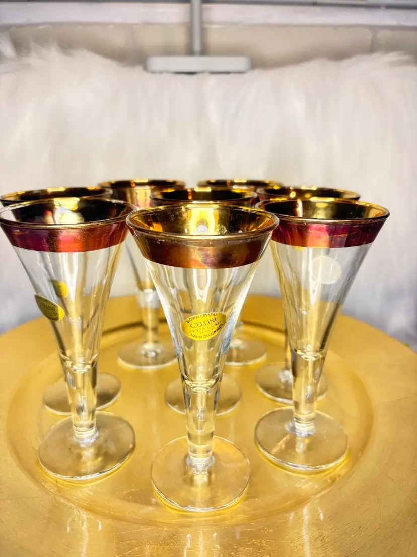 Set of 8 Cellini Hand-Decorated Blown Crystal Cordial Glass w/24k Gold Rims